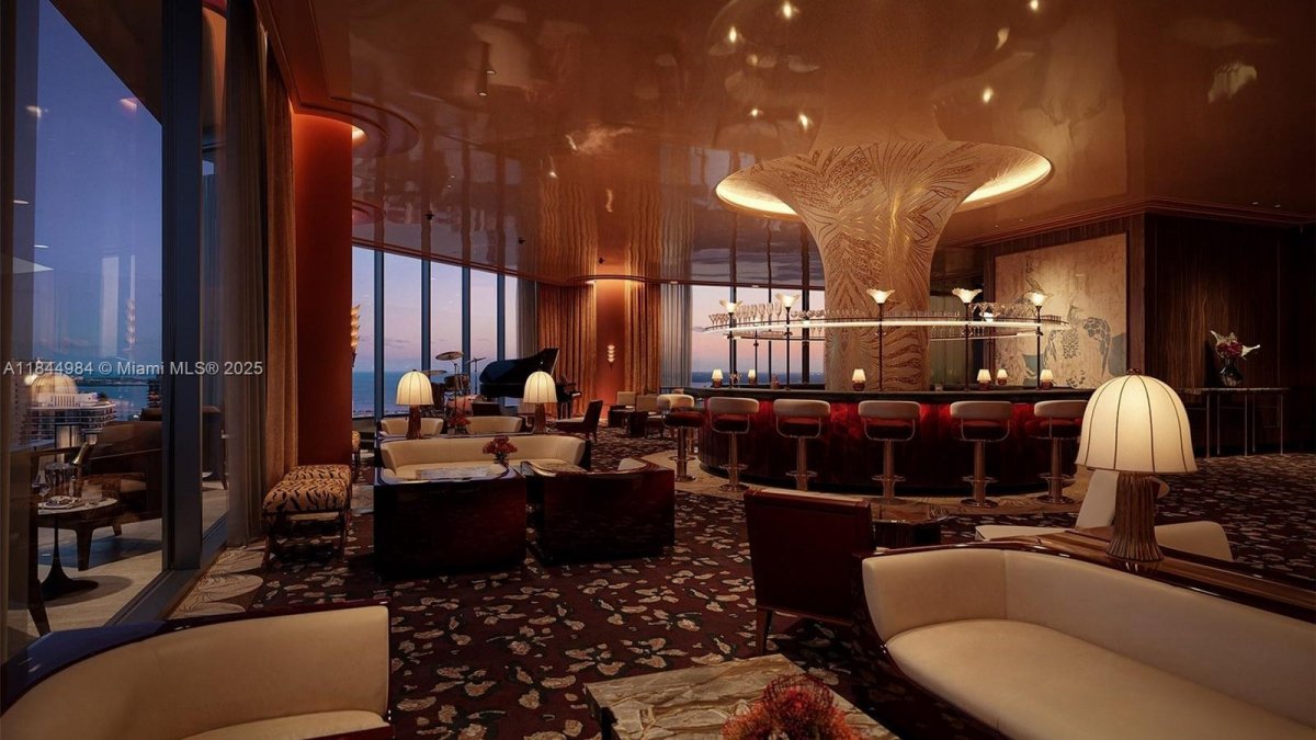 Faena Residences Bloom Bar Rooftop Piscina Miami River